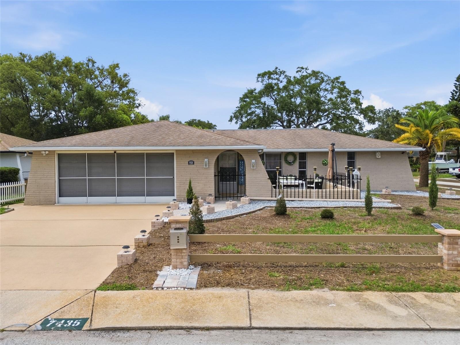 7435 Fireside Dr, Port Richey