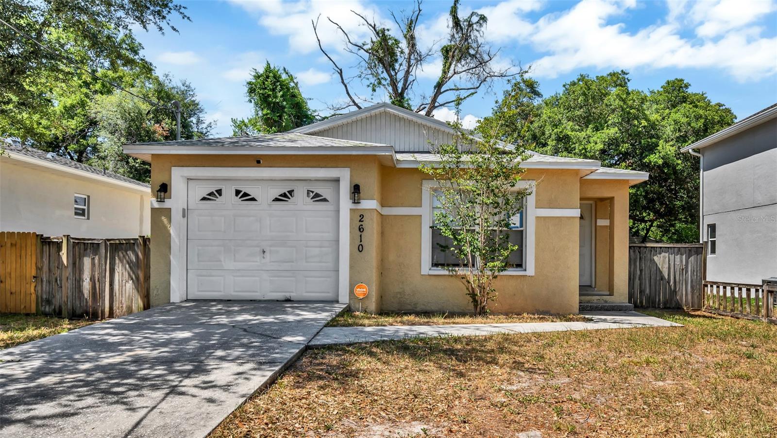 2610 E Lake Ave, Tampa
