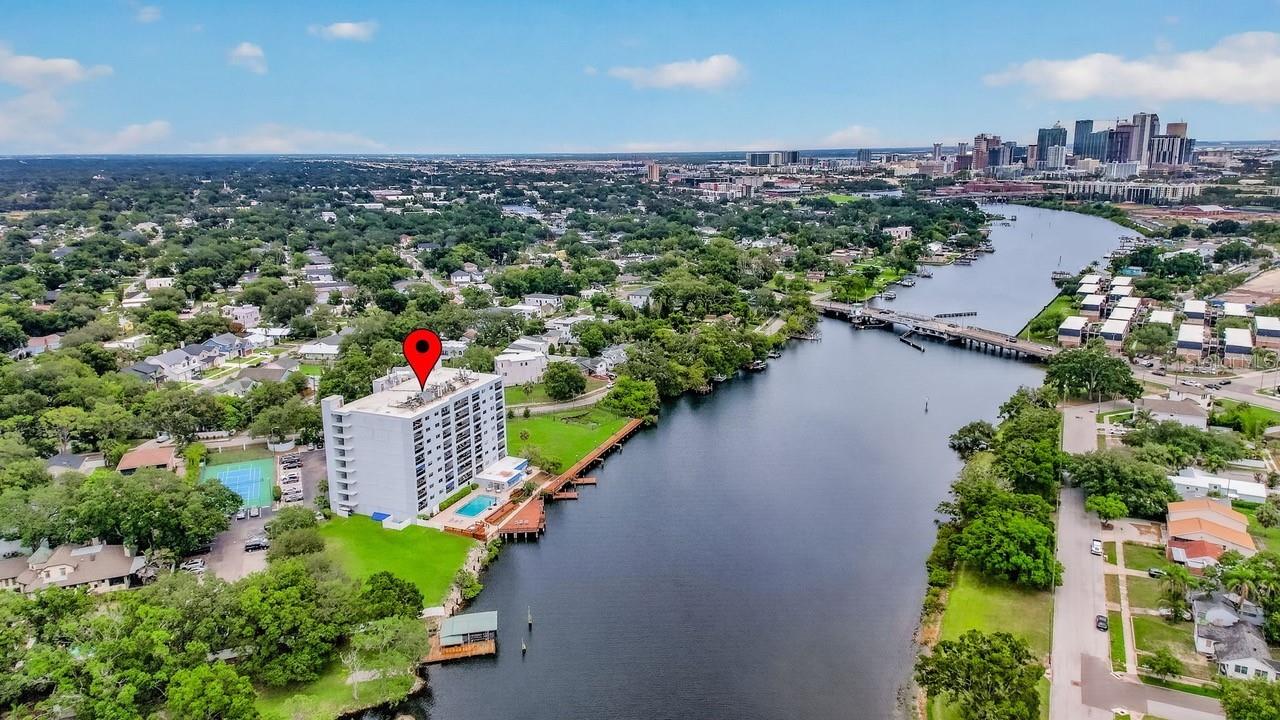 2780 N Riverside Dr #702, Tampa