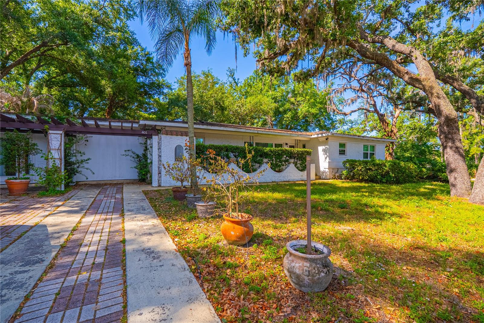 401 Bullard Pkwy, Tampa