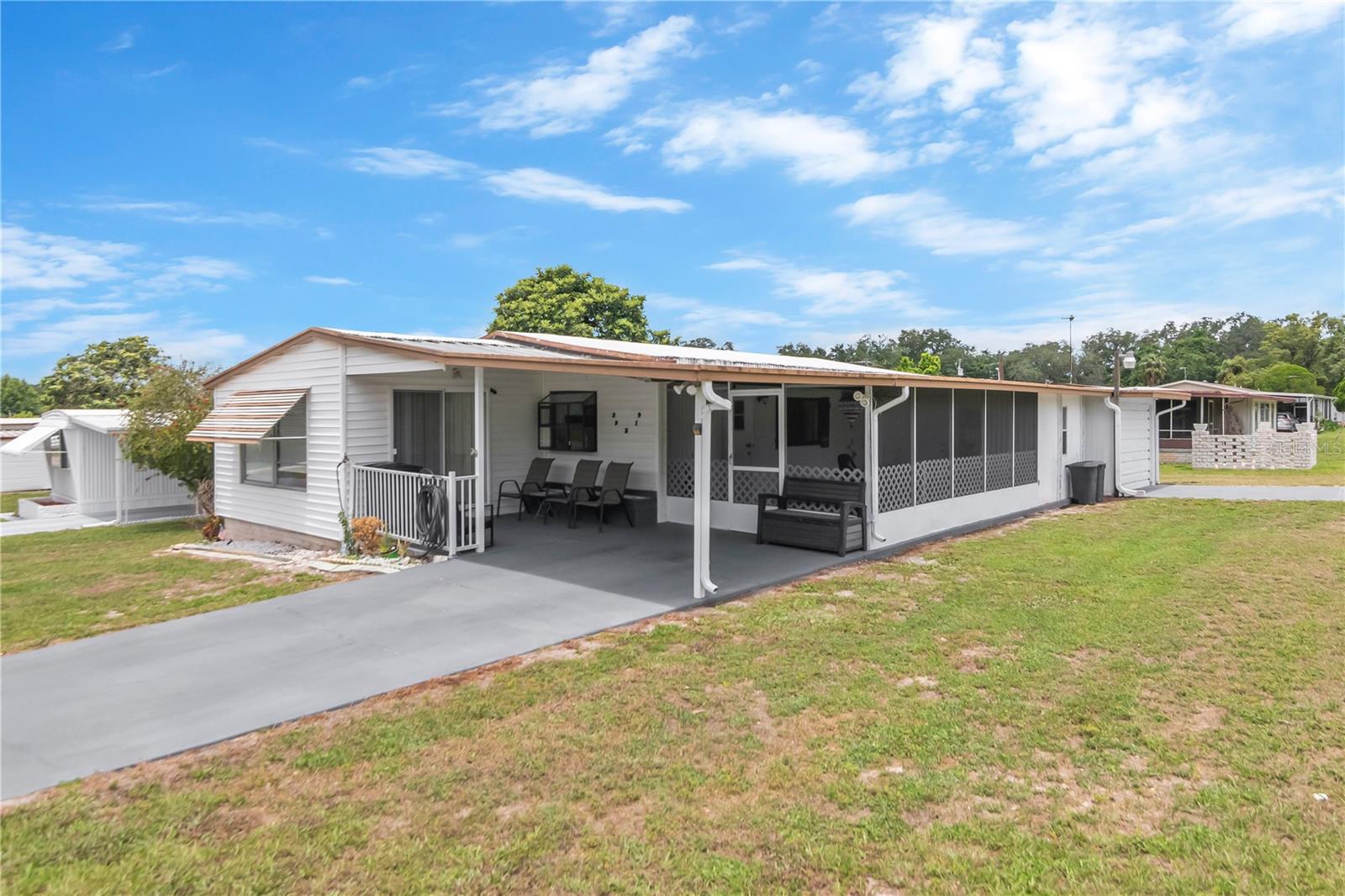 39219 Ola Ave, Zephyrhills