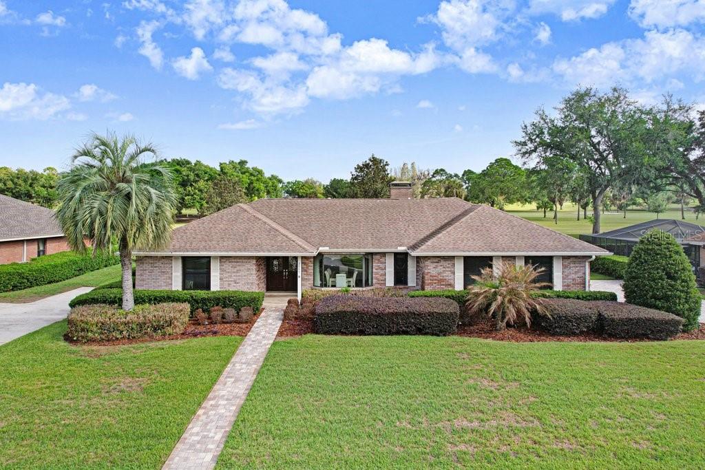 2809 Fairway View Dr, Valrico
