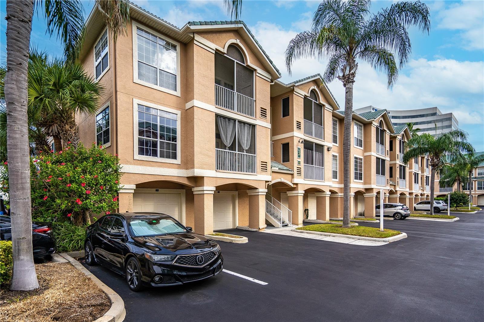 3205 Bay Club Cir #3205, Tampa