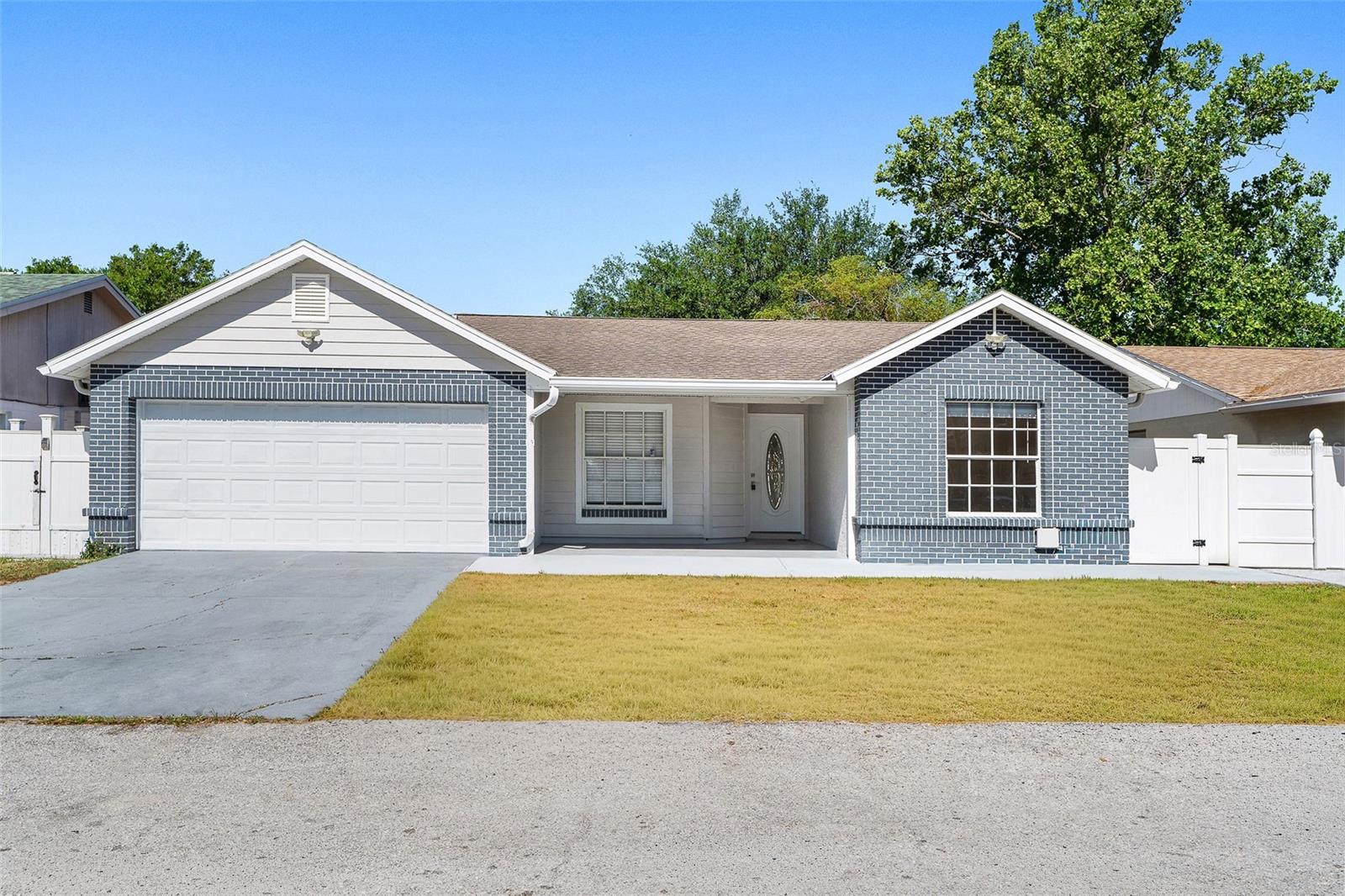 9507 Camden Hill Ct, Tampa