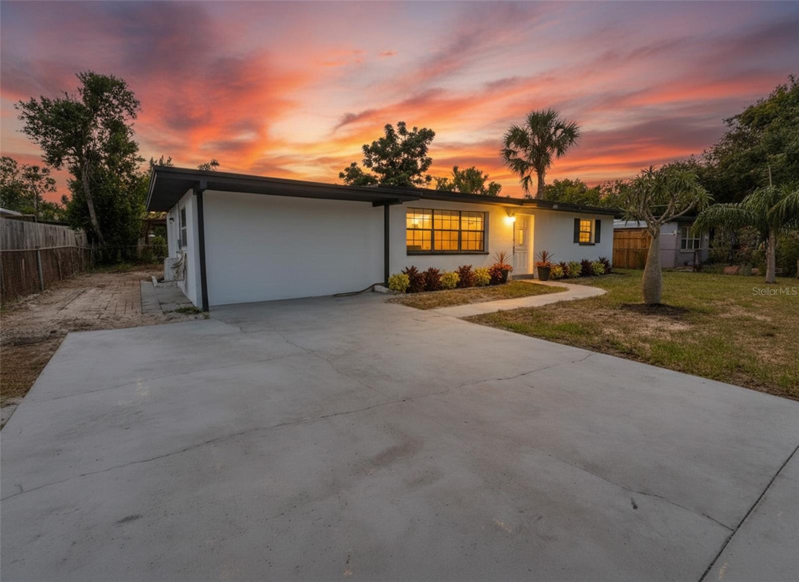 4112 W Fairview Hts, Tampa