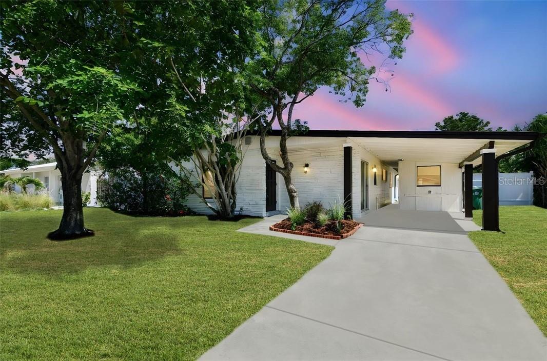 6551 S West Shore Cir, Tampa