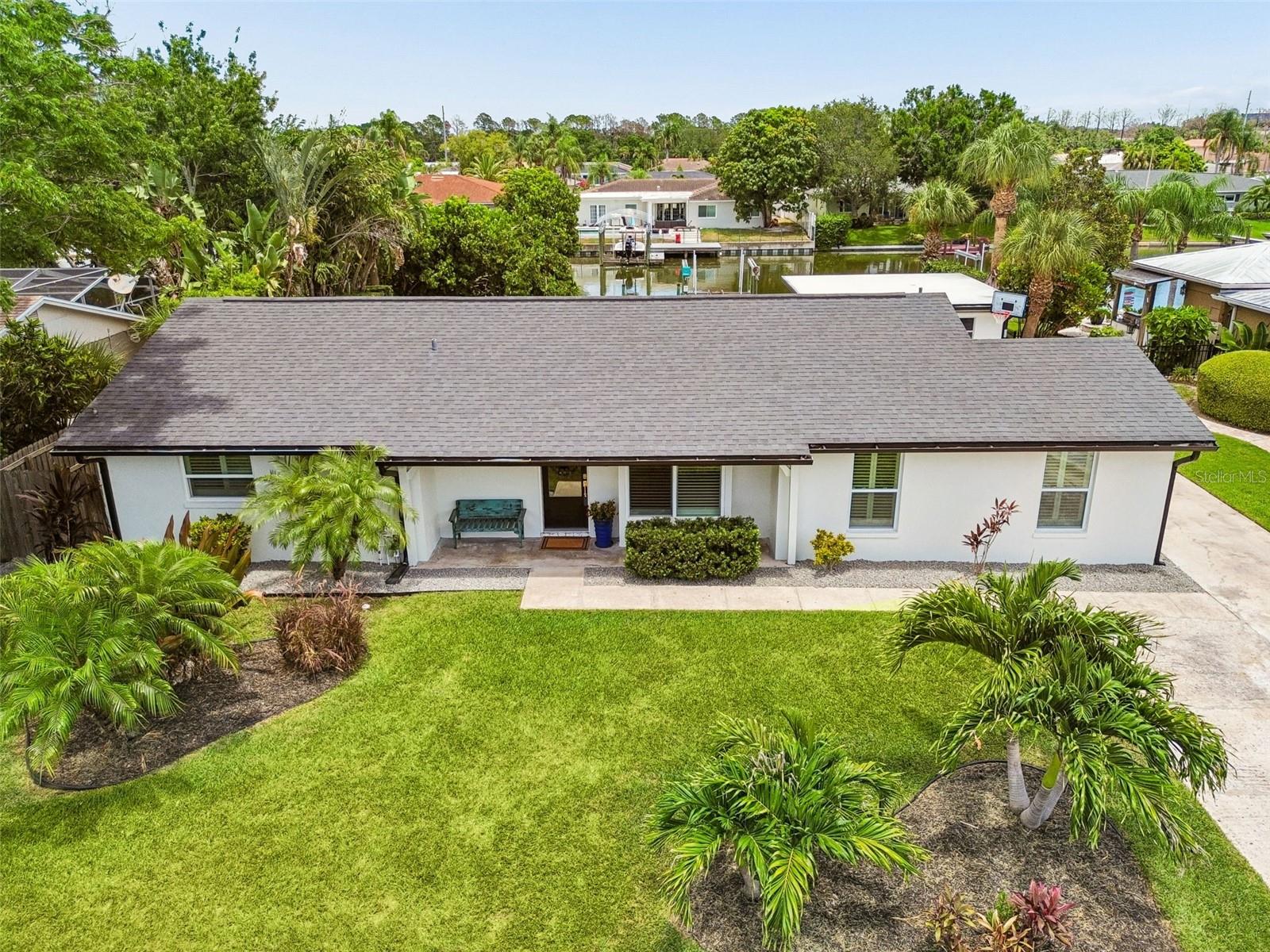 3941 E Eden Roc Cir, Tampa