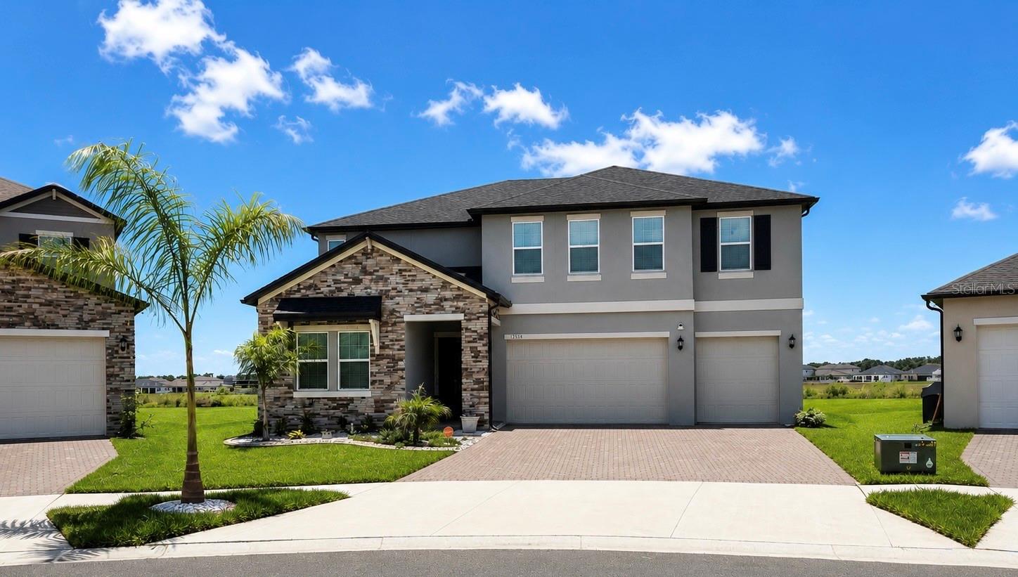 12558 Colonnade Vista Dr, Riverview