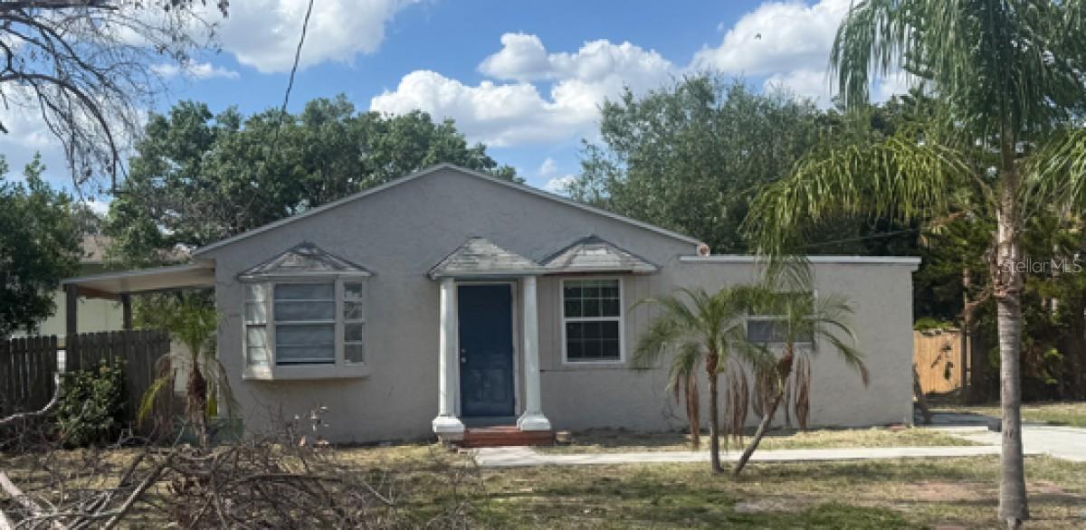 3005 W Van Buren Dr, Tampa