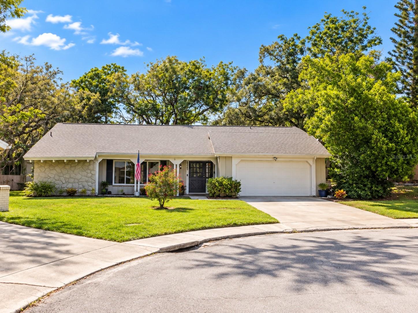 8020 Hunters Whip Row, Hudson