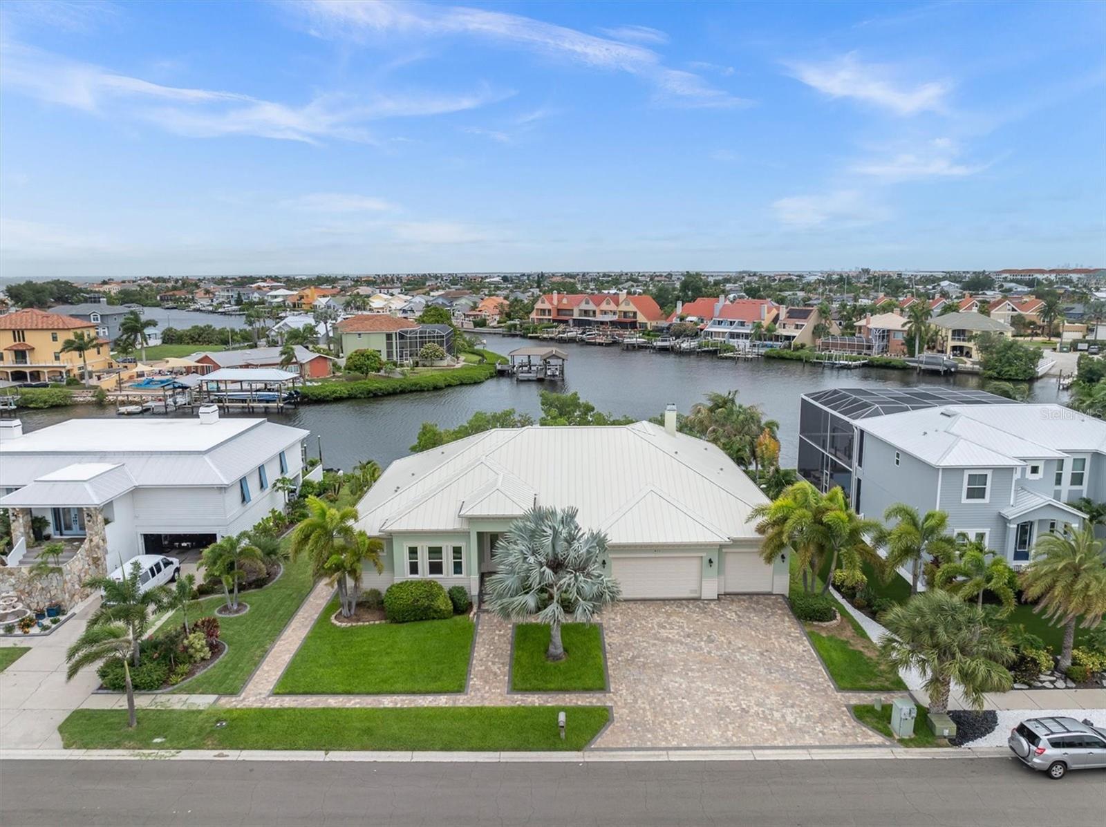 811 Birdie Way, Apollo Beach