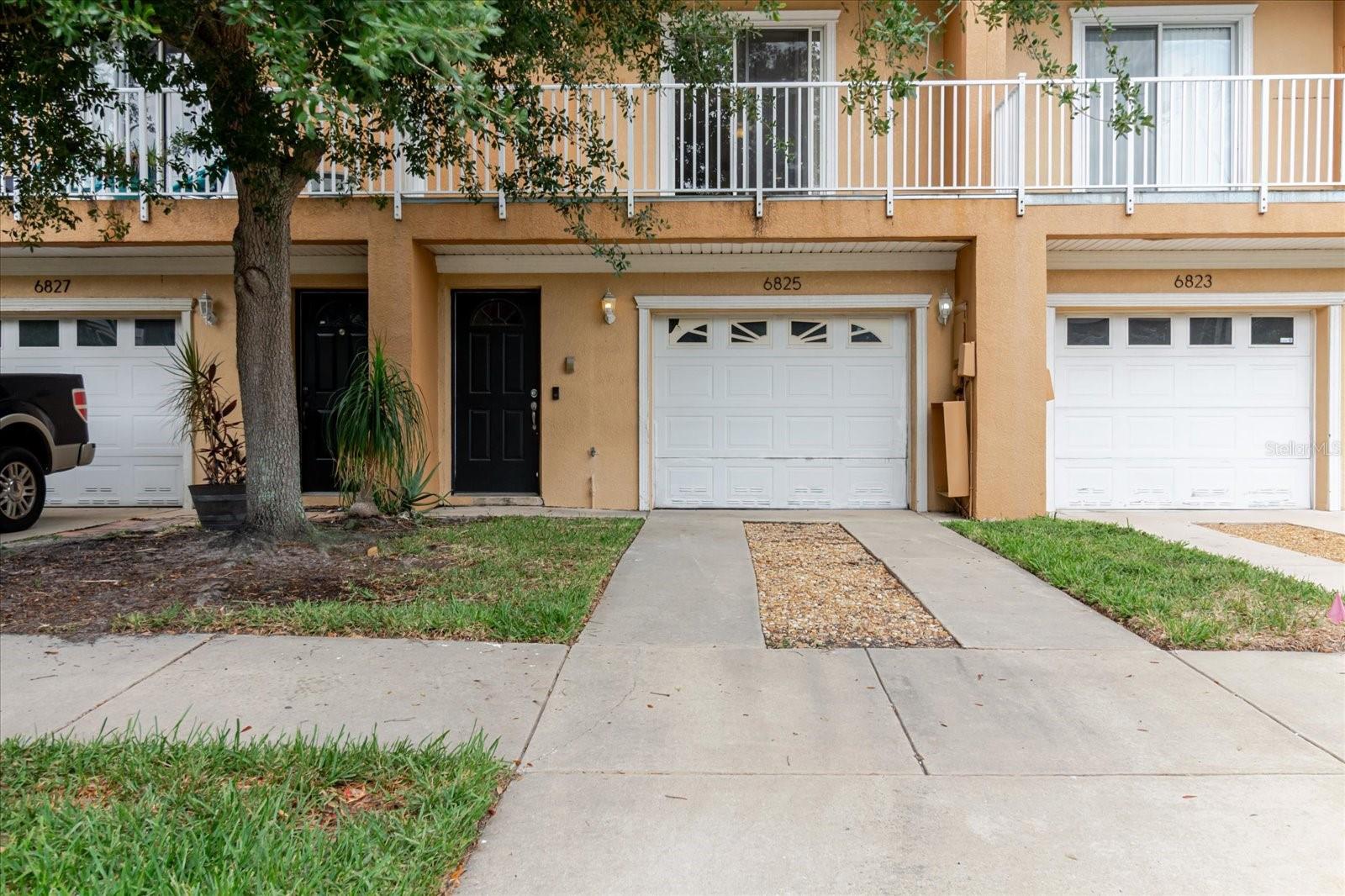 6825 S Kissimmee St, Tampa