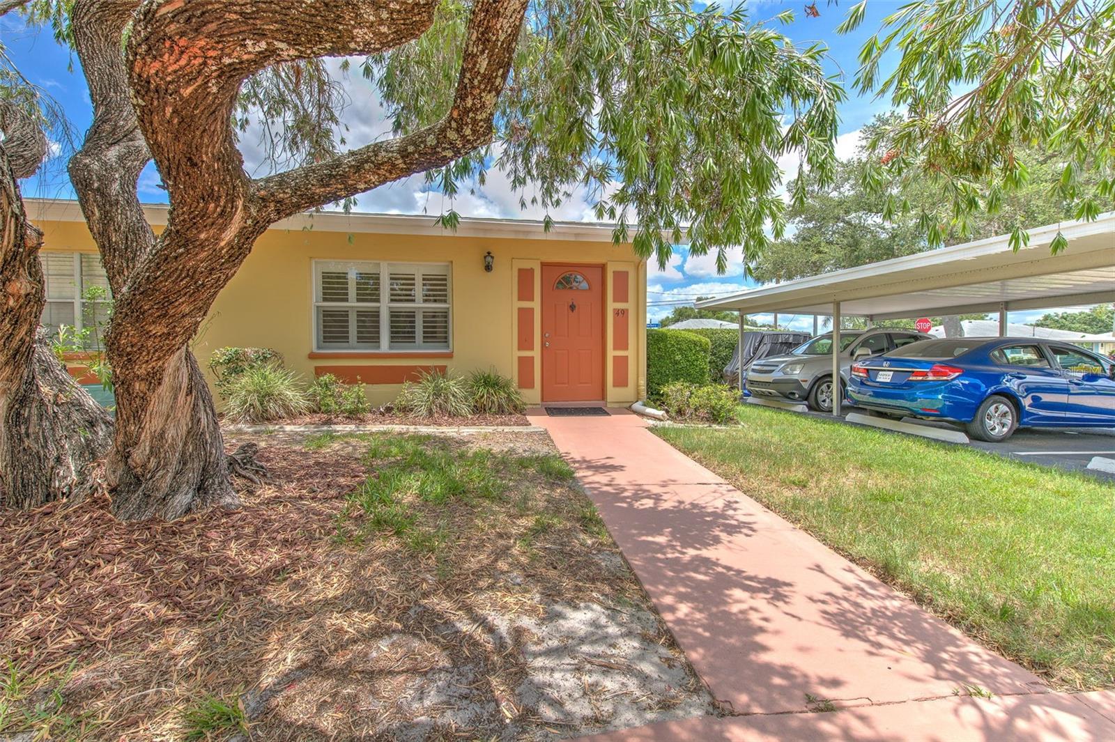 401 Dorchester Pl #49, Sun City Center