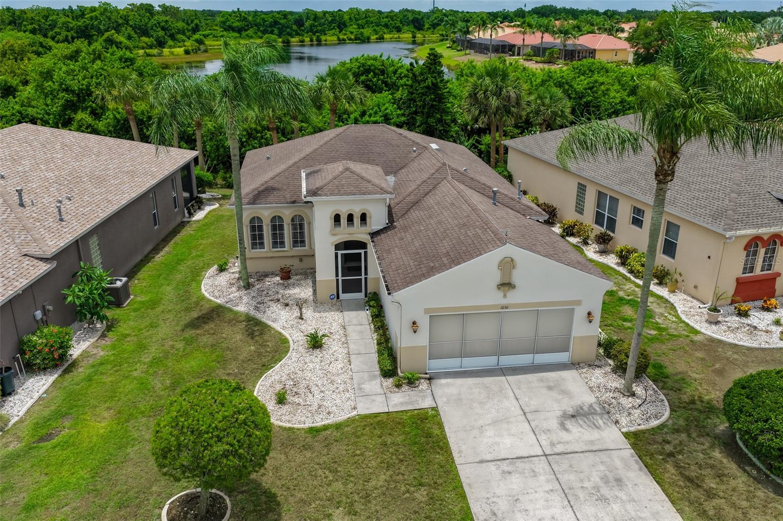 1050 Regal Manor Way, Sun City Center