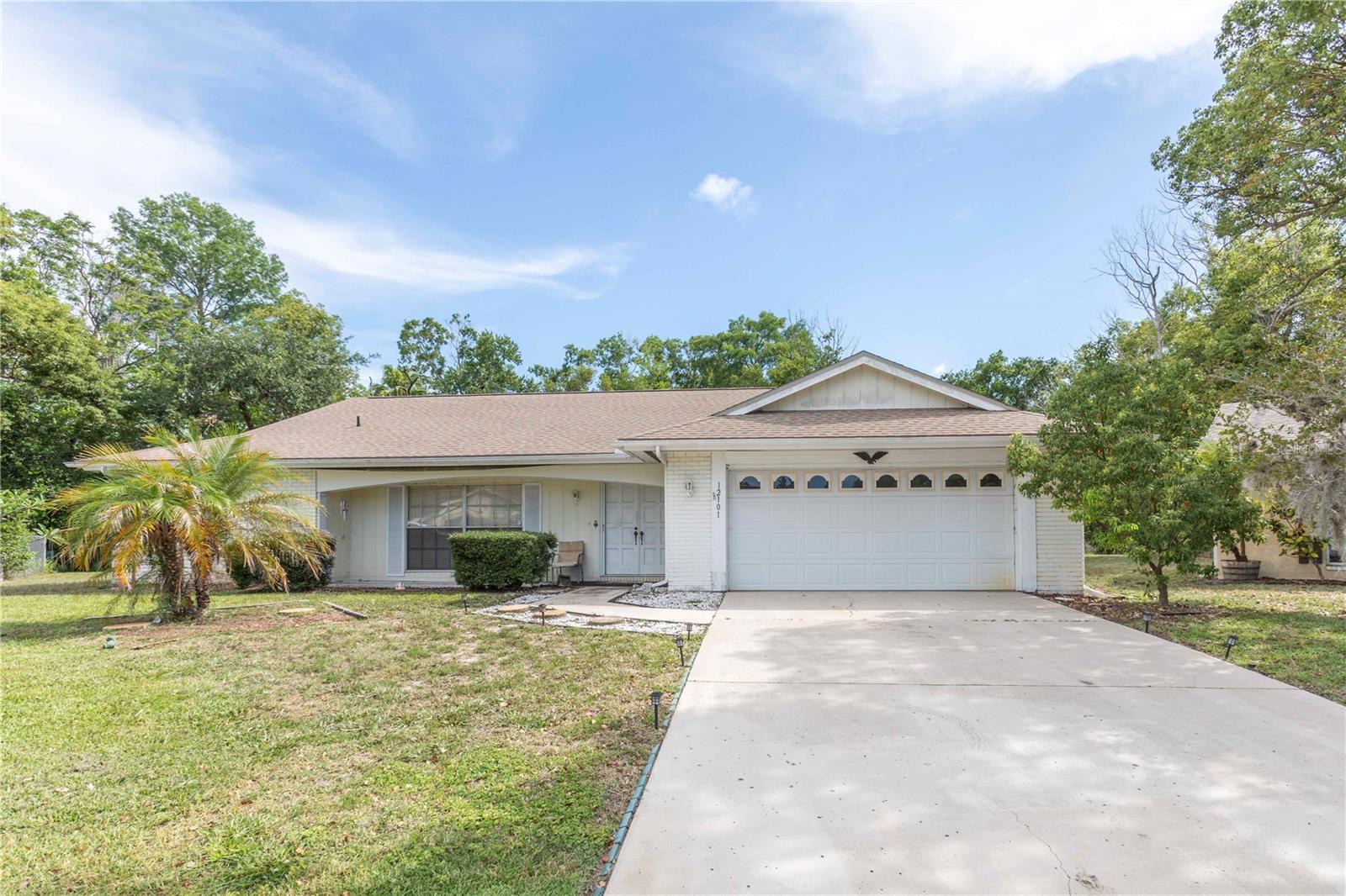 12101 Longstrap Ln, Hudson
