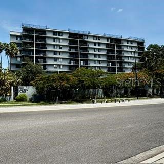 201 W Laurel St #703, Tampa