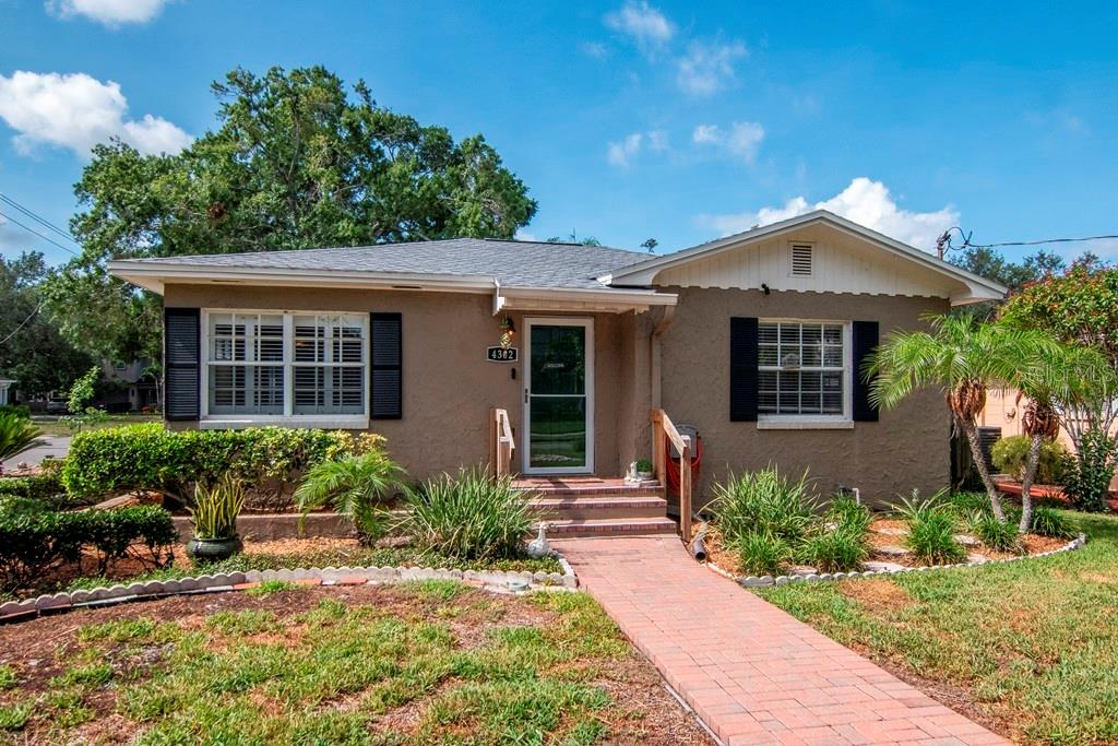 4302 W Granada St, Tampa