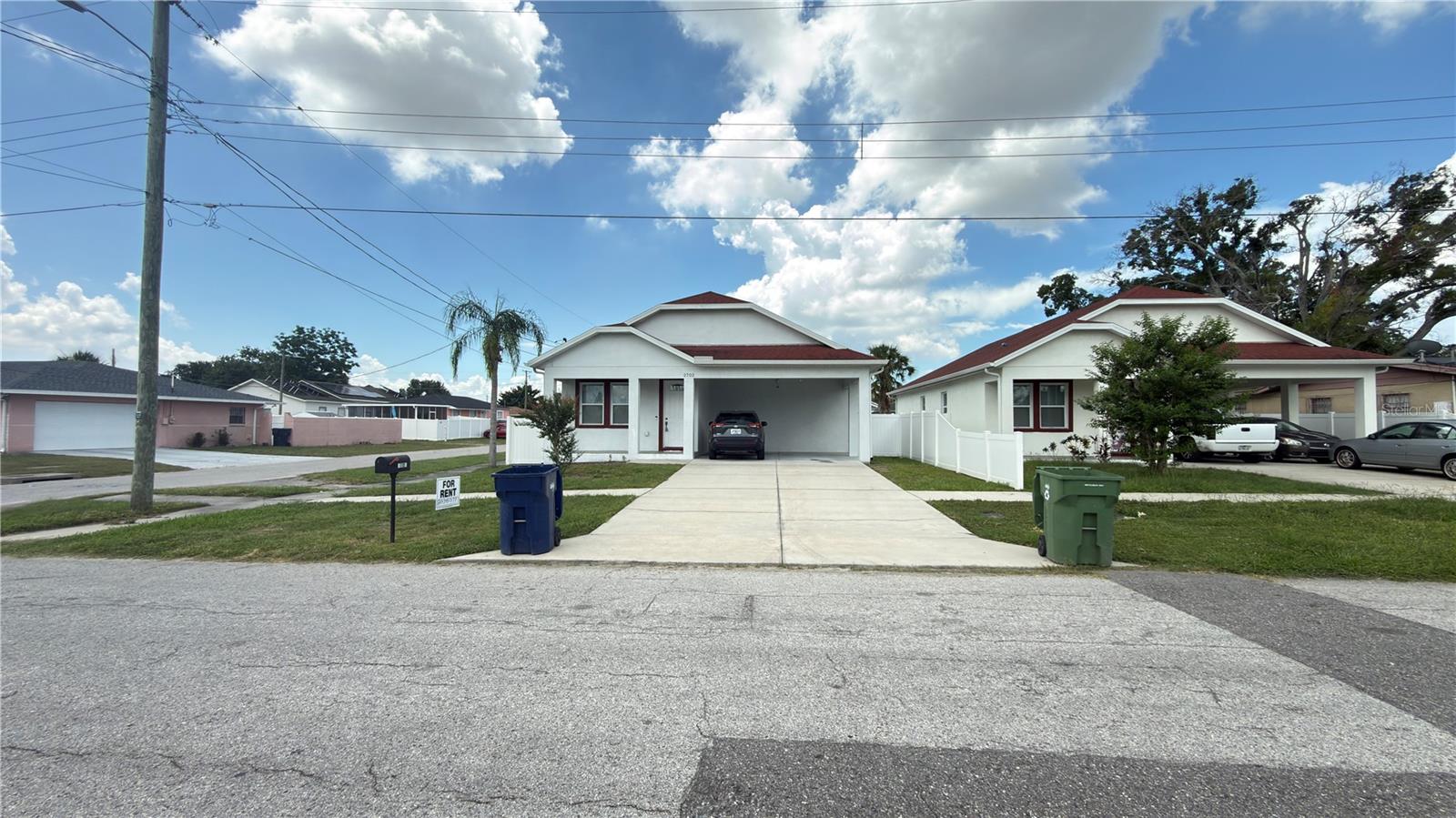 2702 W Saint Conrad St, Tampa