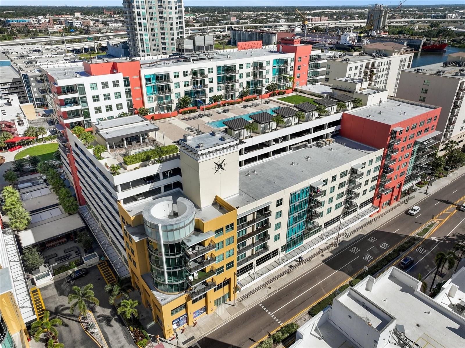 1120 E Kennedy Blvd #618, Tampa