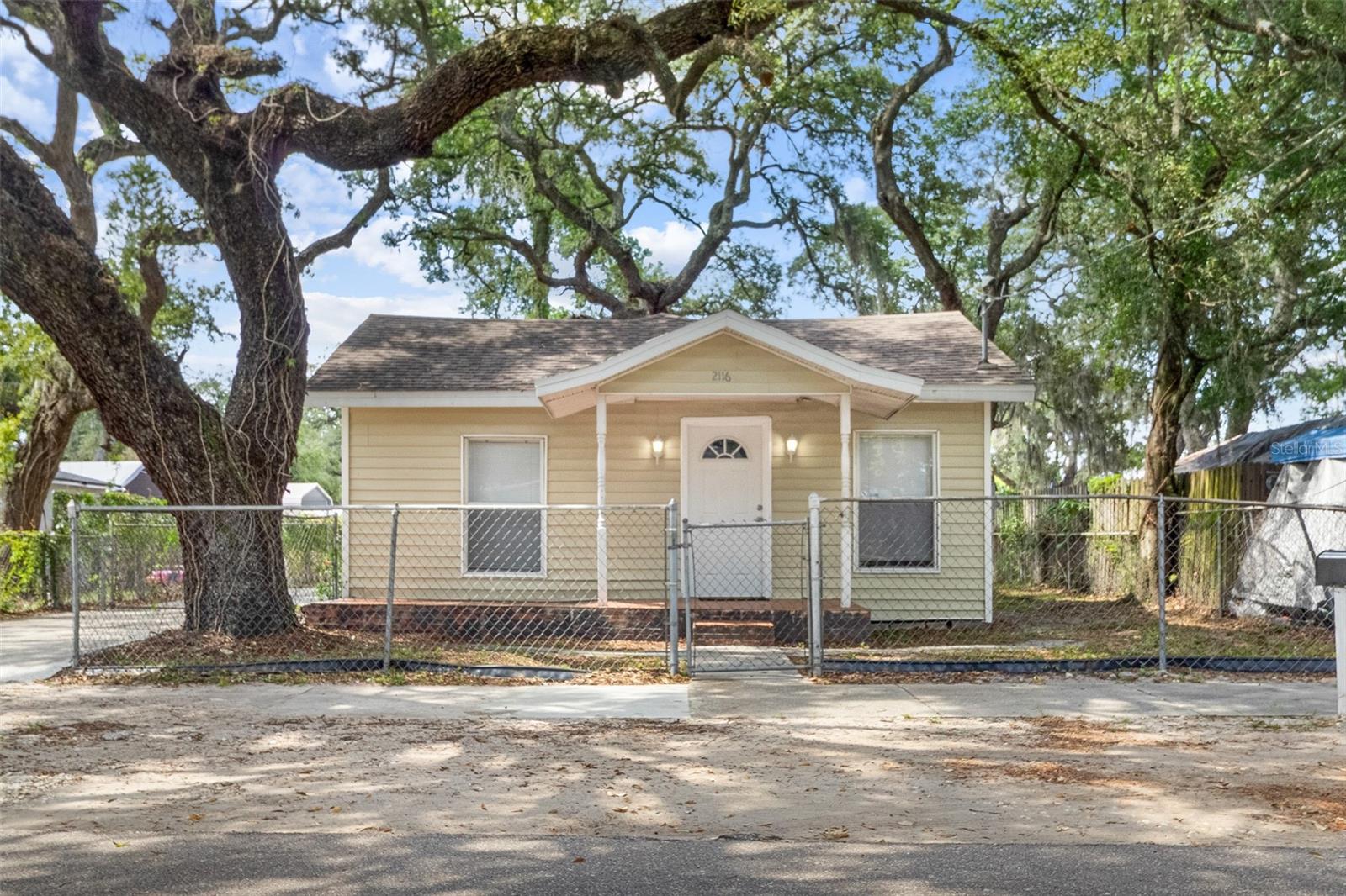 2116 E Ellicott St, Tampa
