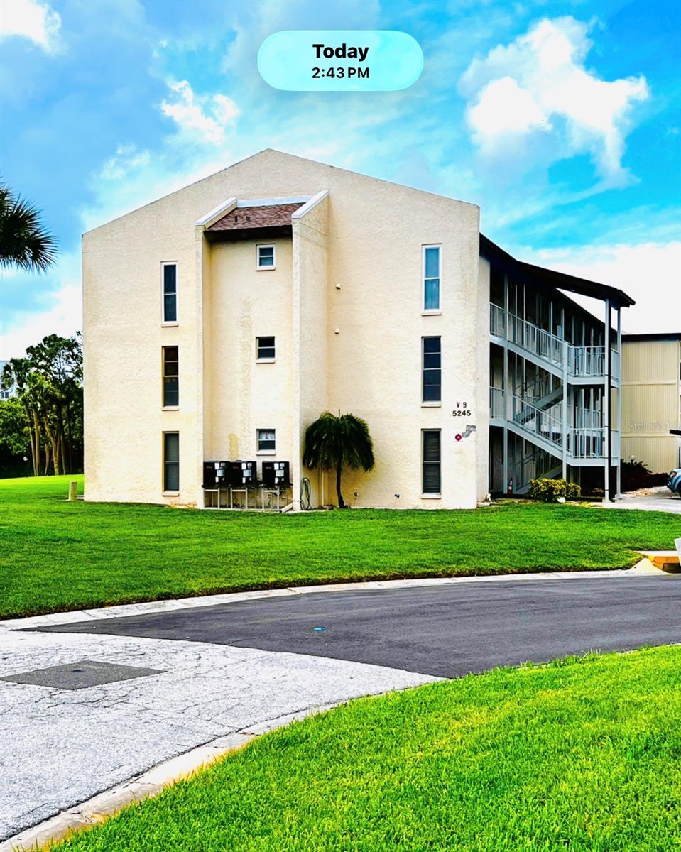 5245 Amulet Dr #102, New Port Richey