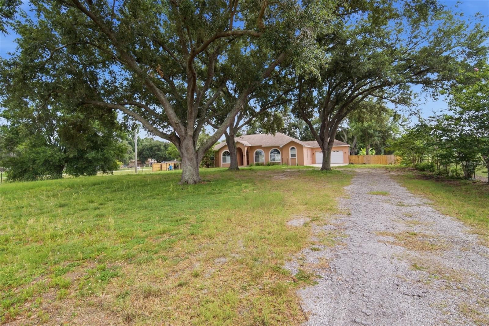 6611 W Knights Griffin Rd, Plant City
