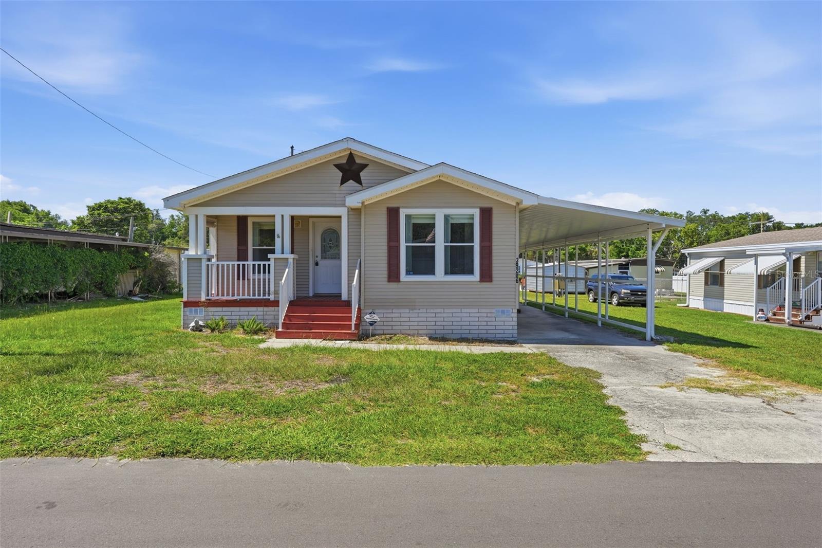 39206 Flora Ave, Zephyrhills