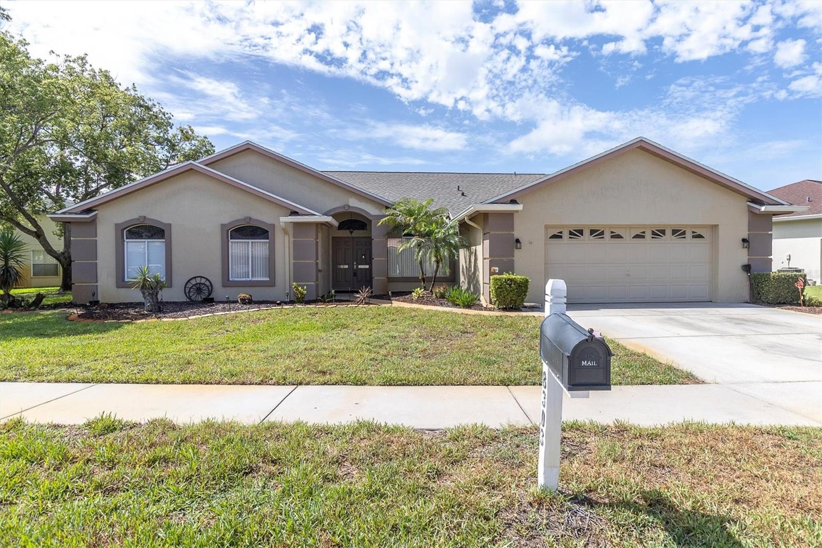 8303 Coral Creek Loop, Hudson