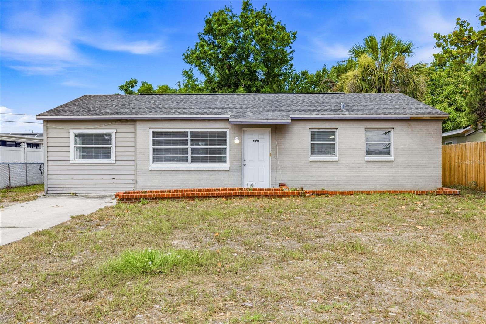 6802 Larmon St, Tampa