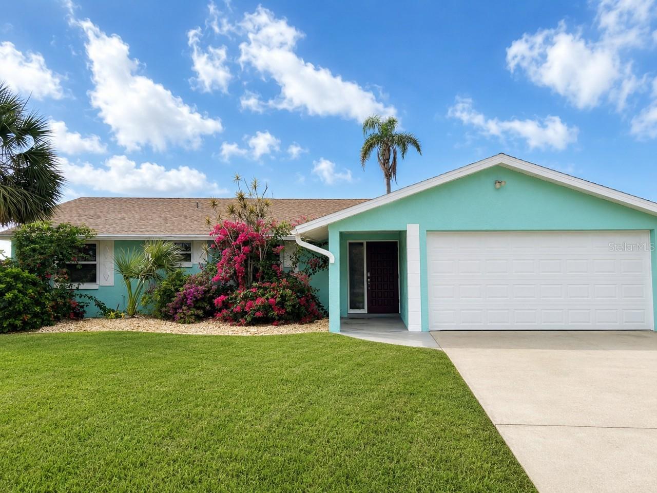 1002 Silver Palm Way, Apollo Beach