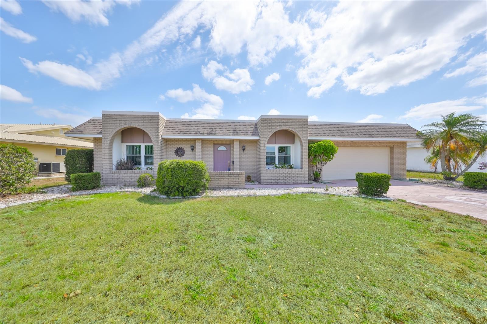 1529 Allegheny Dr, Sun City Center