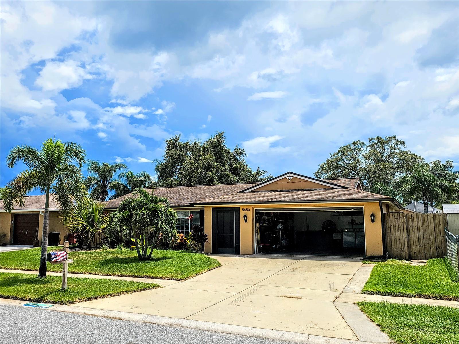 5650 Bittersweet Dr, Holiday