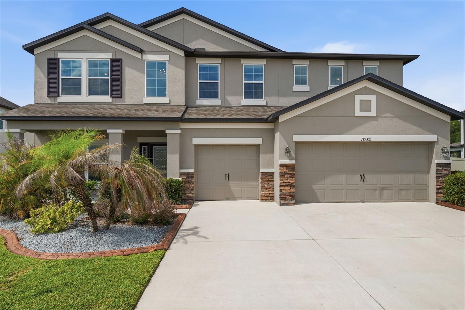 18682 Malinche Loop, Spring Hill