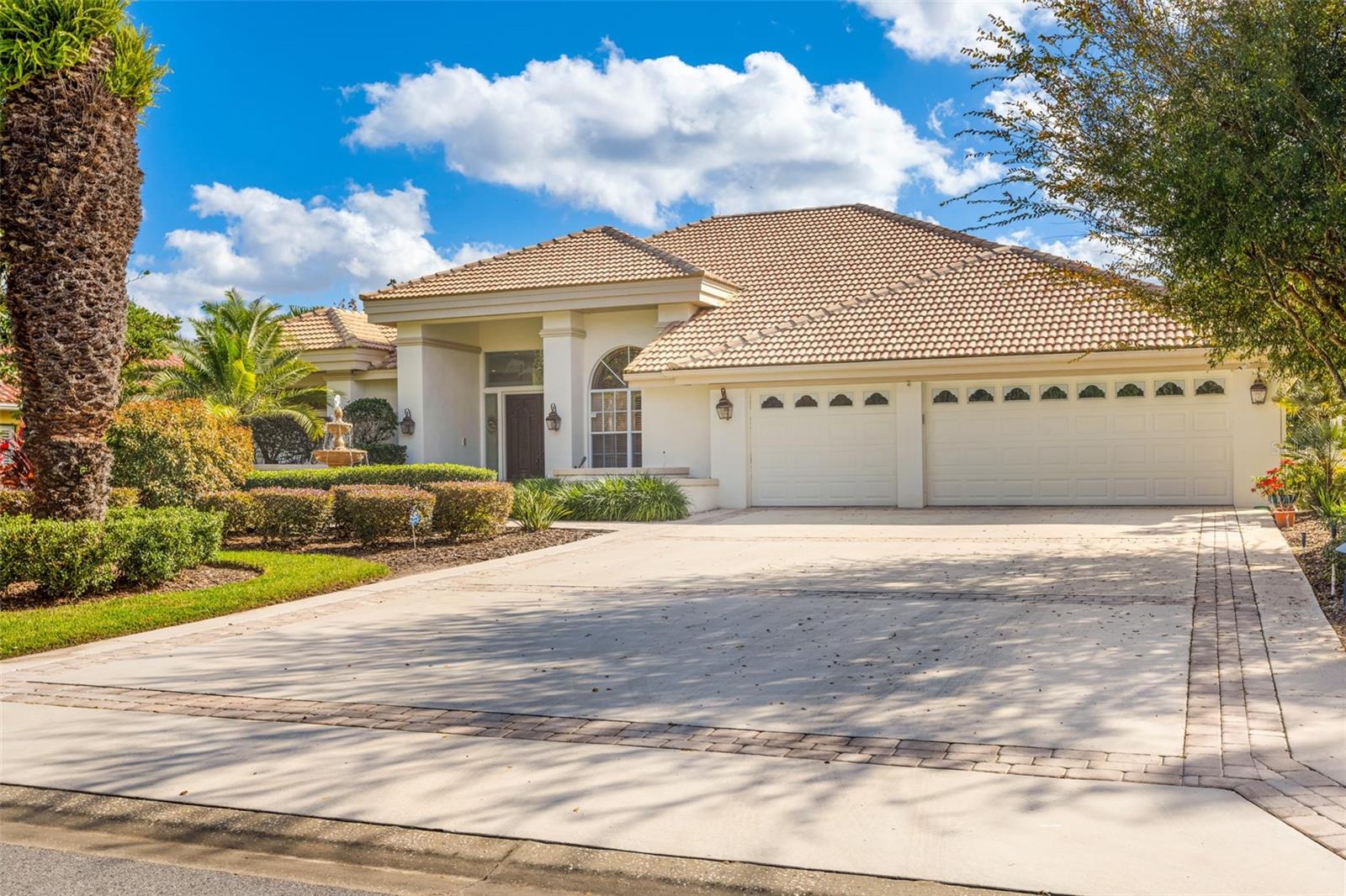 30312 Laurelwood Ln, Wesley Chapel