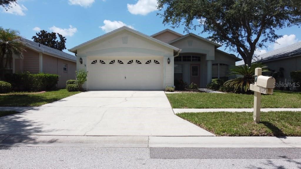 18014 Arbor Crest Dr, Tampa