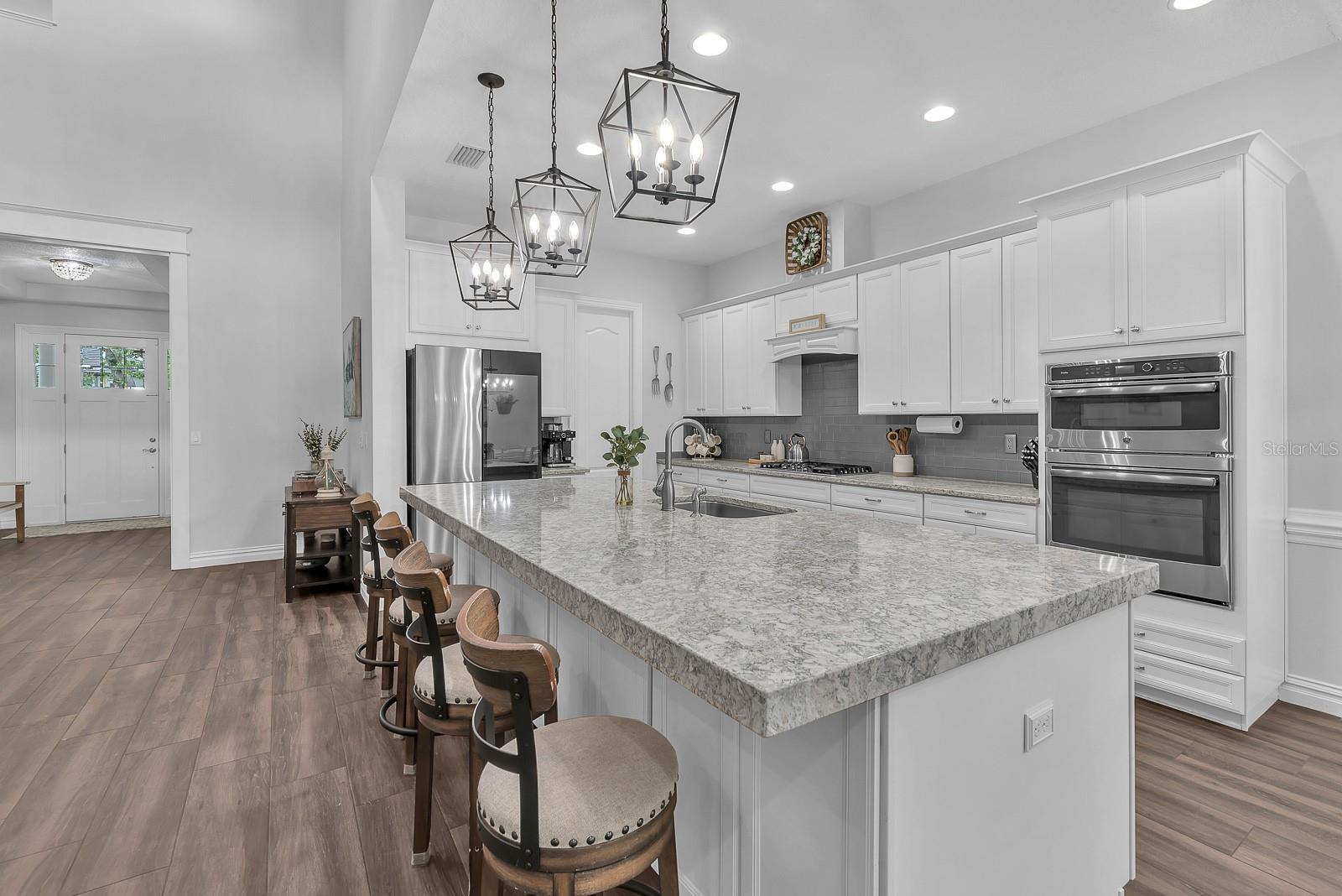 5202 ALAFIA FALLS DR