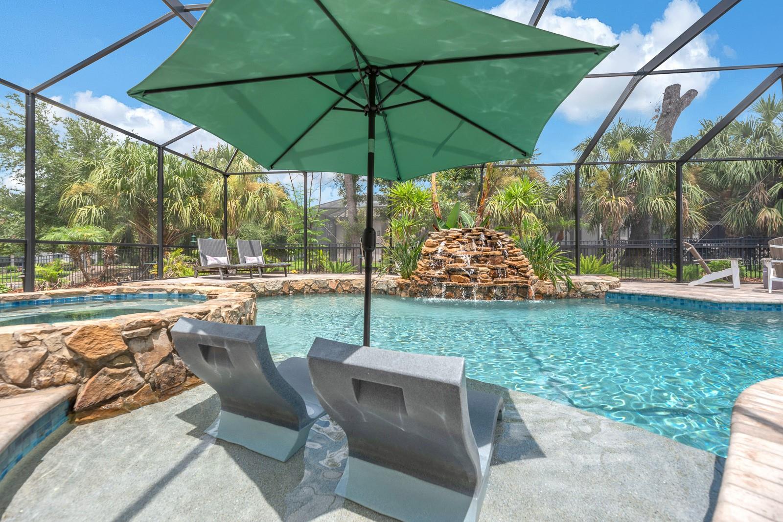 5202 ALAFIA FALLS DR