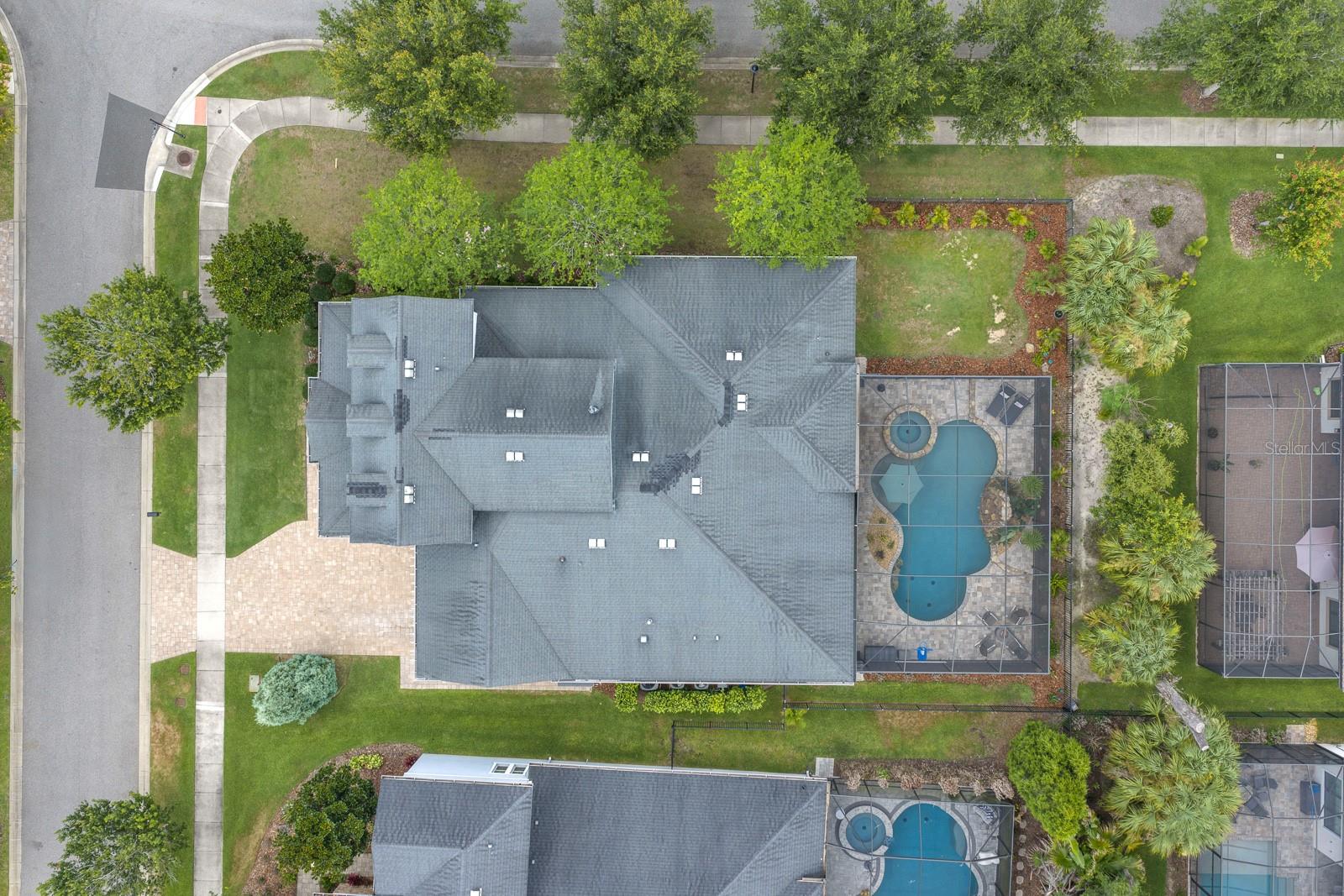 5202 ALAFIA FALLS DR