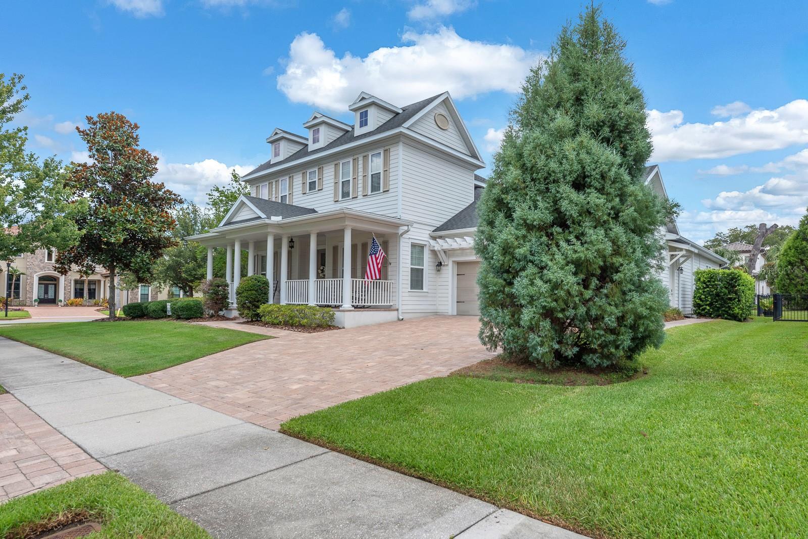 5202 ALAFIA FALLS DR