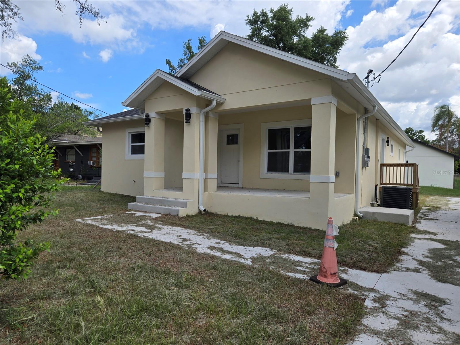 704 E Orchid Ave, Tampa