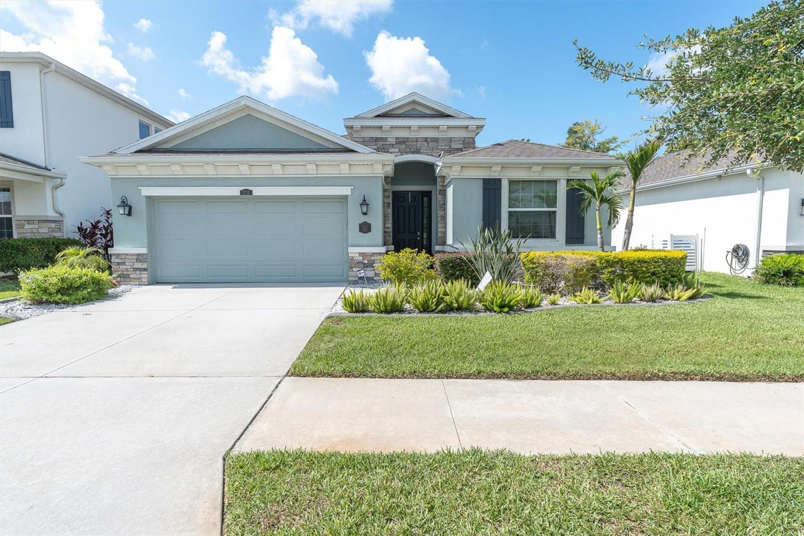 8110 Praise Dr, Tampa