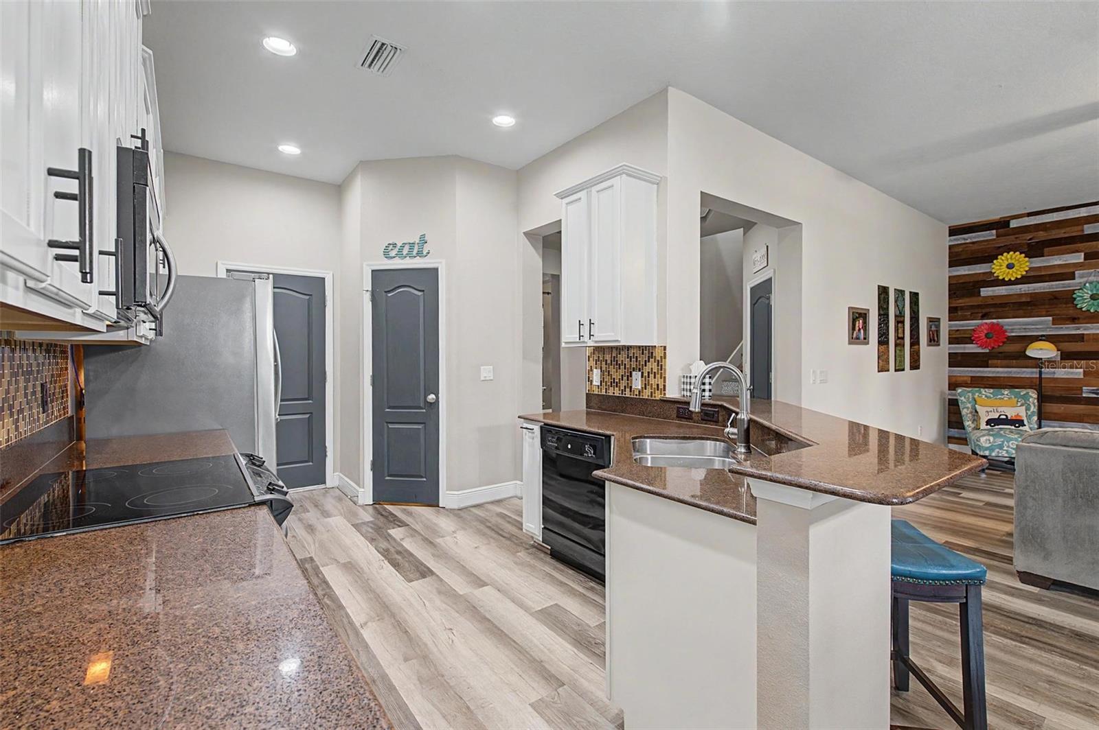 2622 RED FERN DR