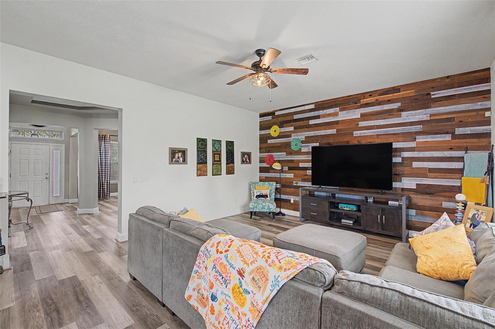 2622 RED FERN DR
