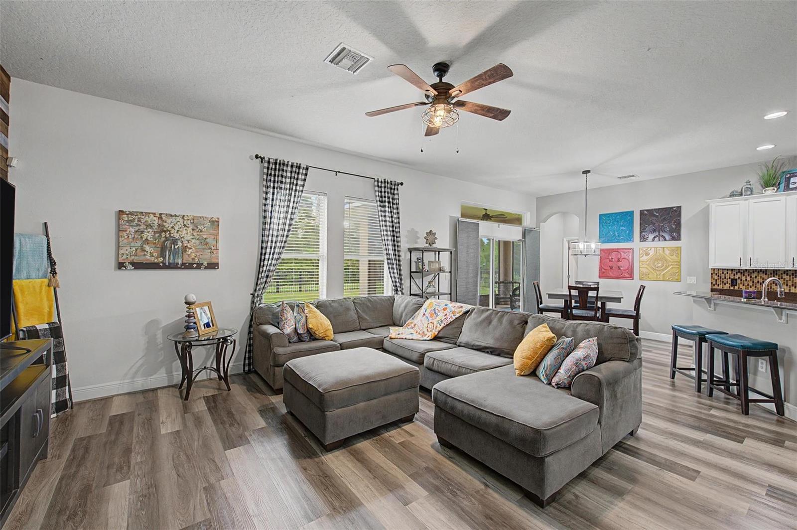 2622 RED FERN DR