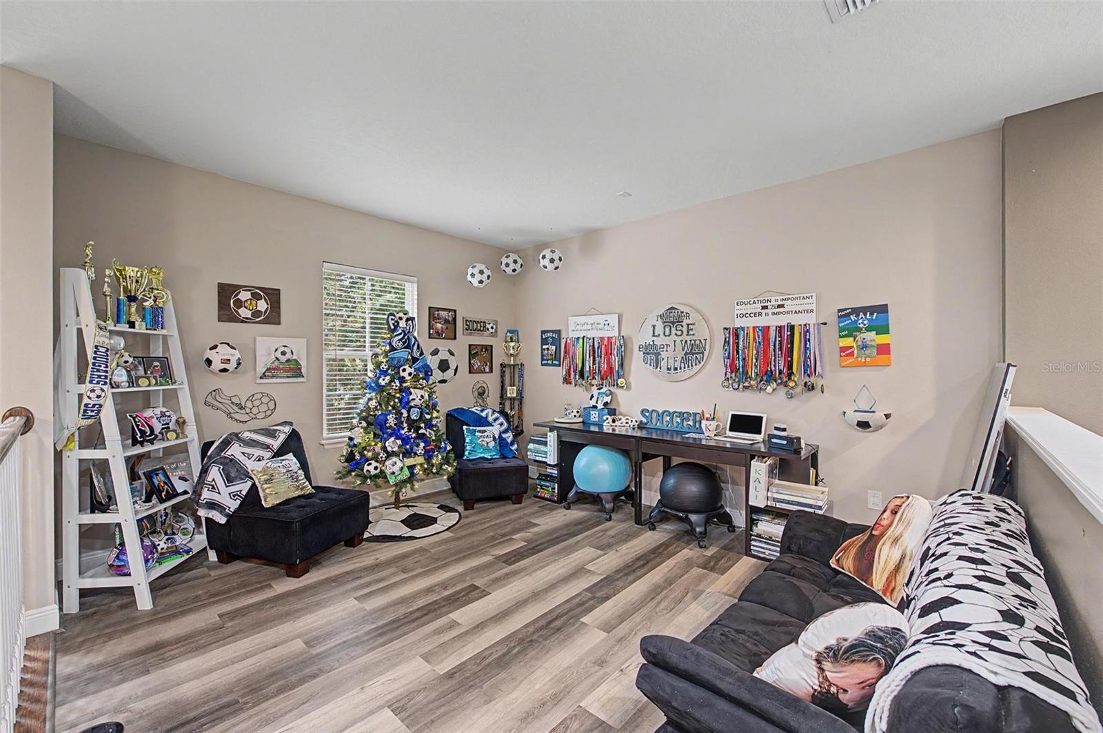 2622 RED FERN DR