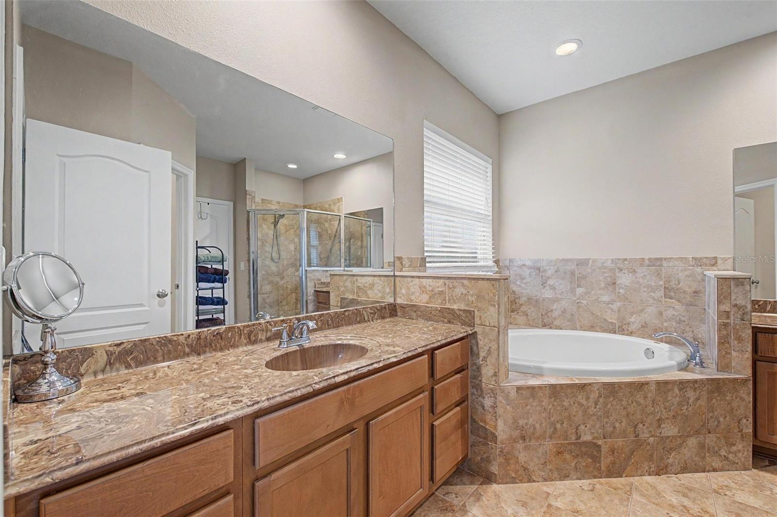 2622 RED FERN DR
