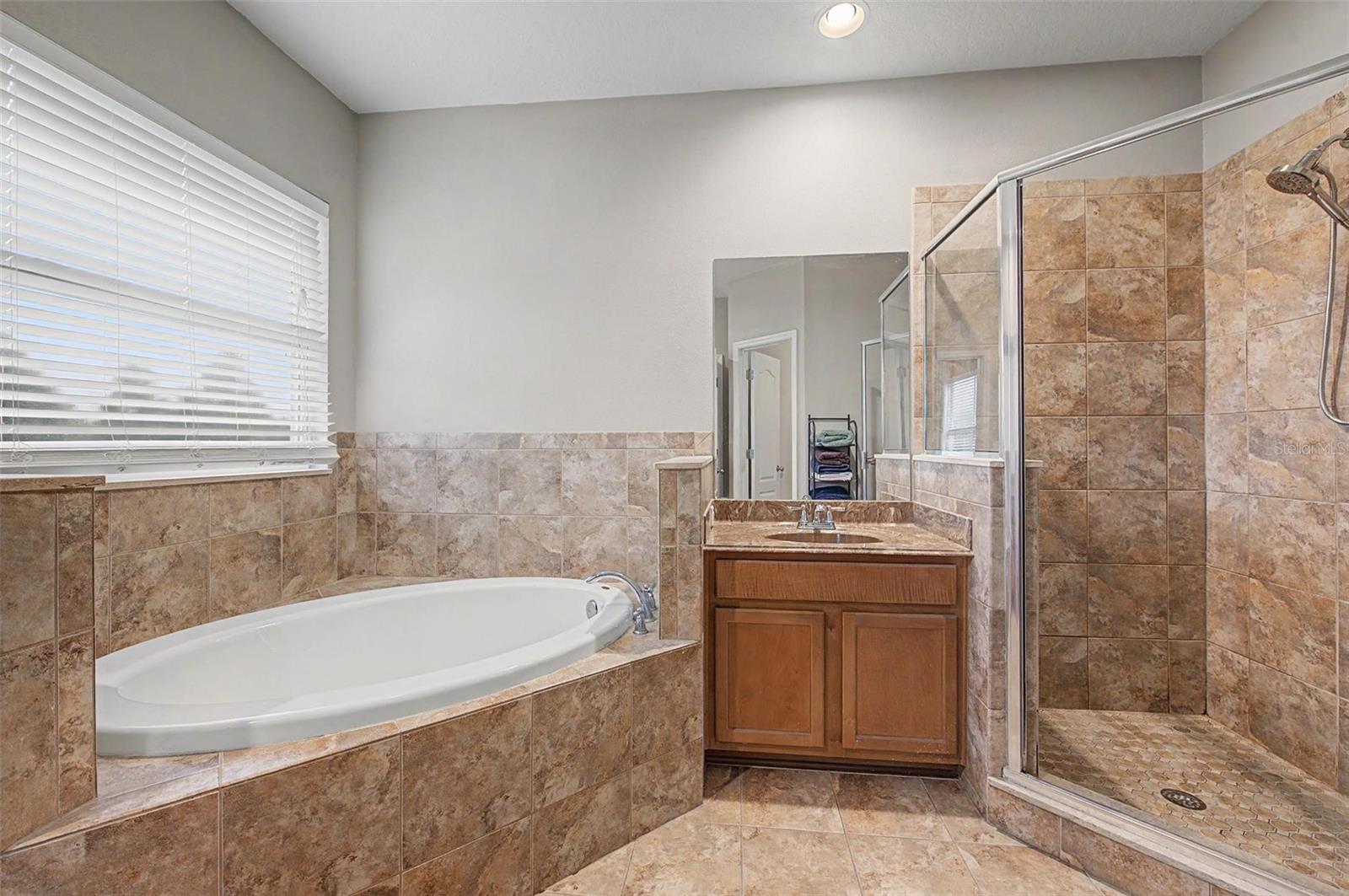 2622 RED FERN DR