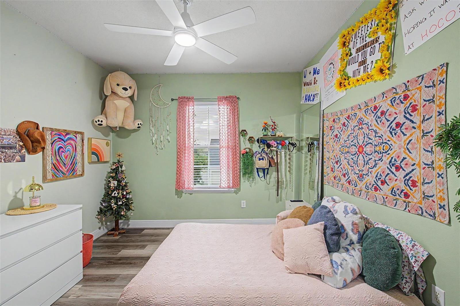 2622 RED FERN DR