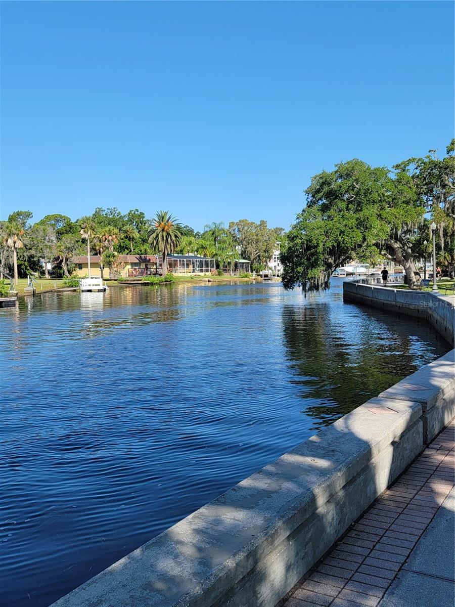 5651 Orange Grove Ave, New Port Richey