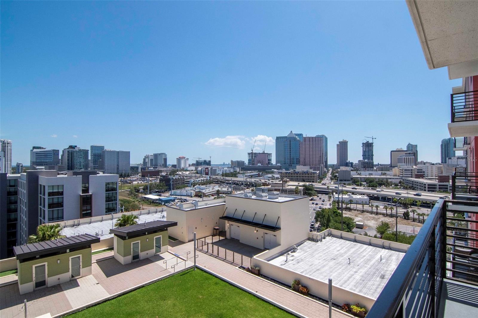 1120 E Kennedy Blvd #1211, Tampa
